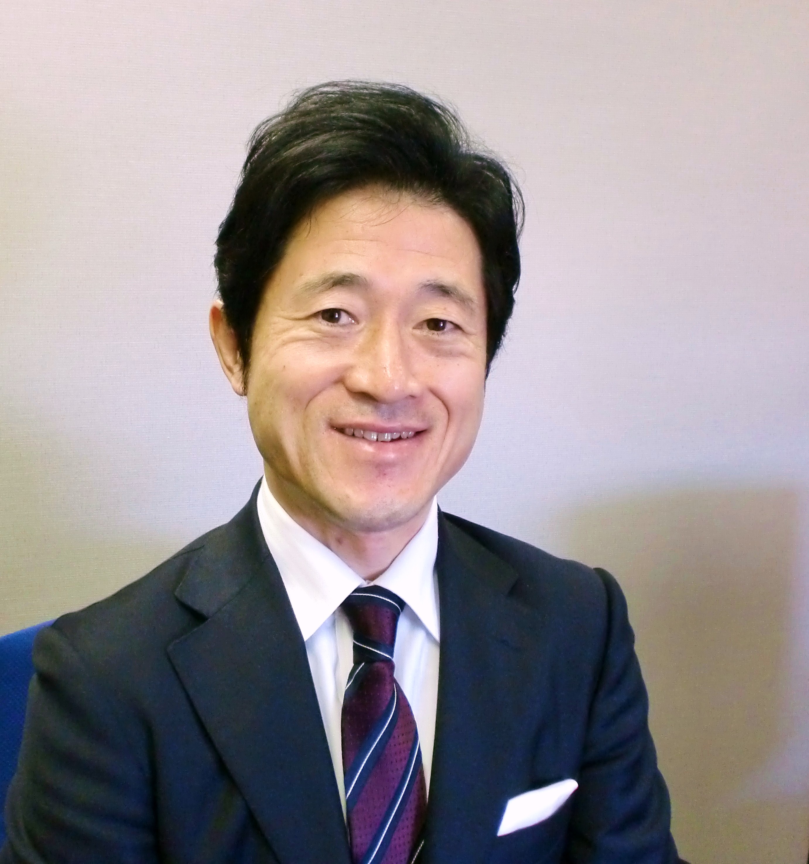 会長 桑原賢児